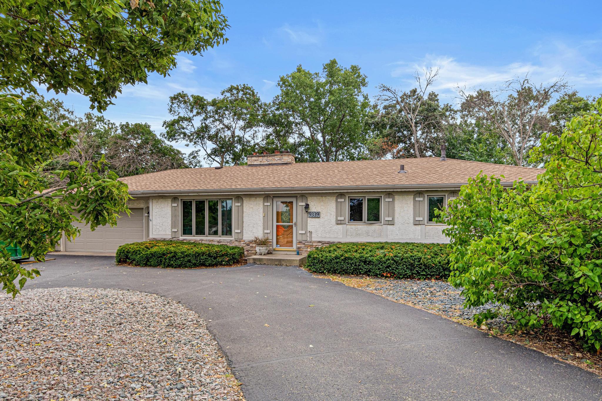 9339 Cedar Lake Road S