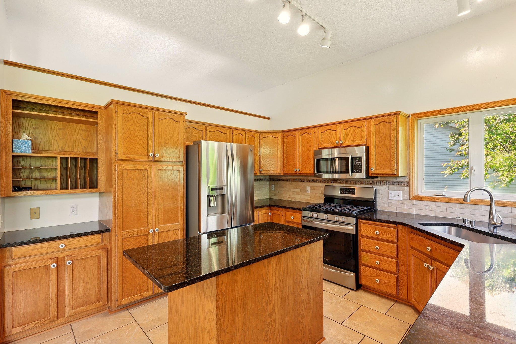 1013 Trillium Court