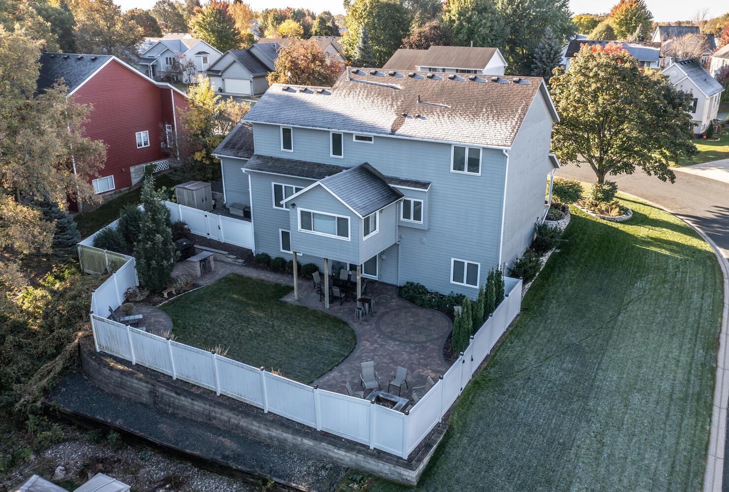 19320 Ellington Trail