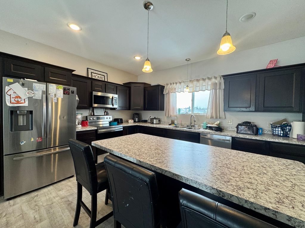 Photo of 2008 Whiting Road NW #6, Bemidji, MN 56601 (MLS # 7028150)