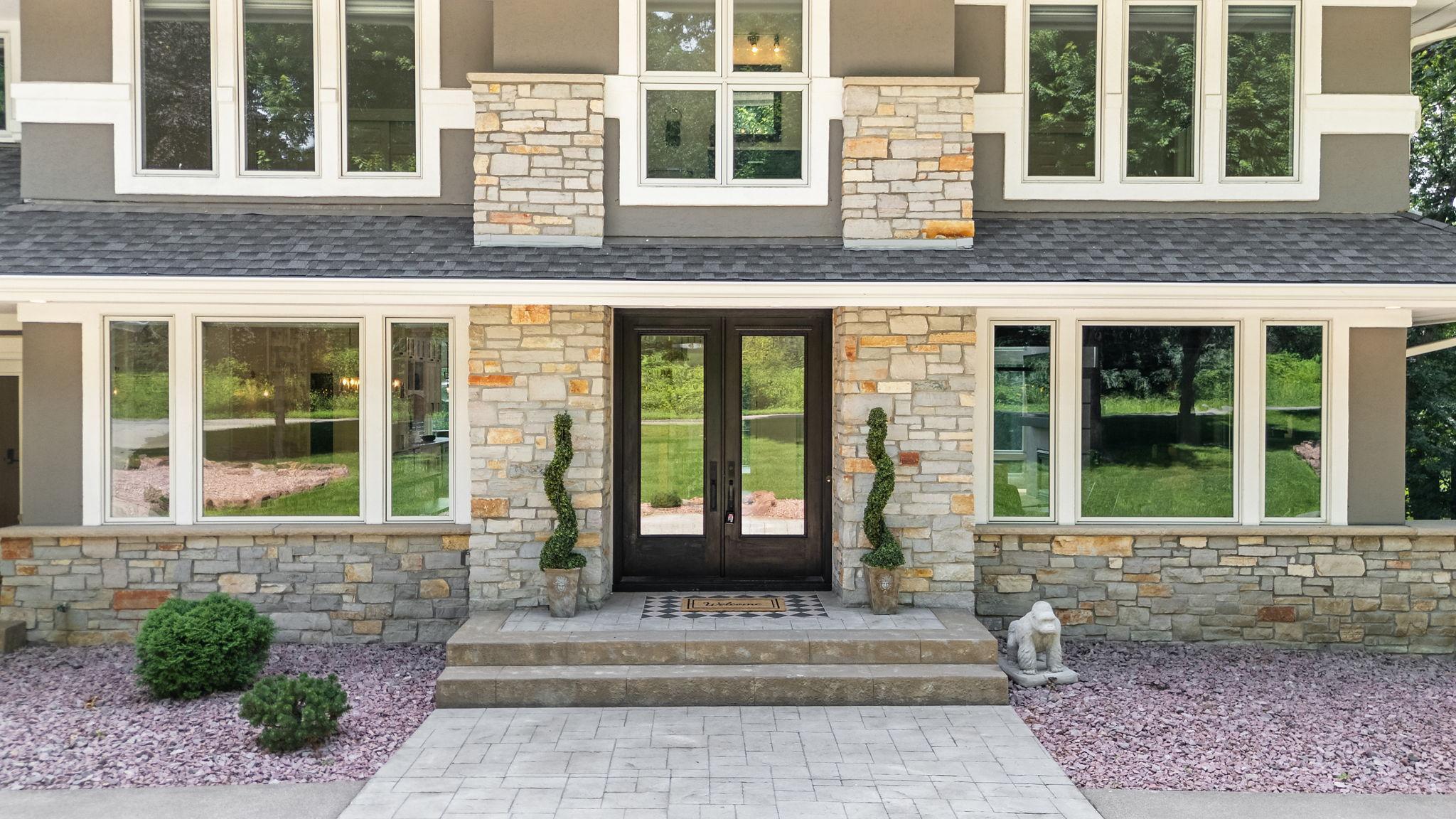 9 Red Forest Way