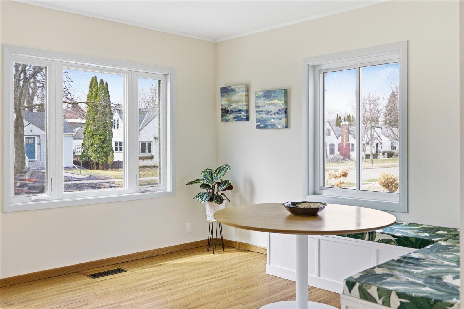 2719 Benjamin Street NE