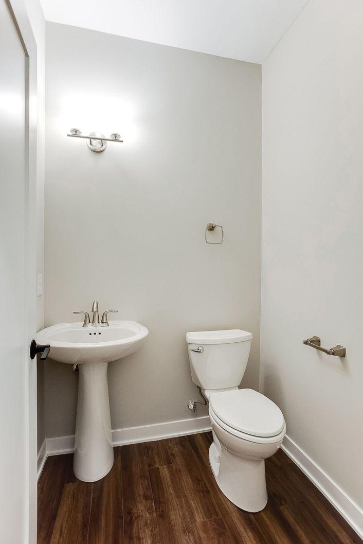 xxx5 217th Street W