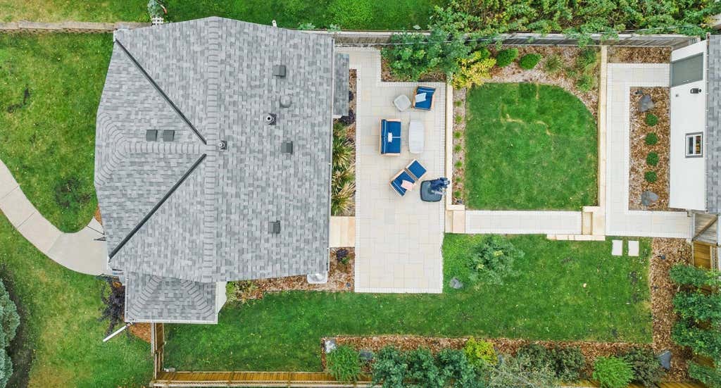 Photo of 621 Cedar Lake Road S, Minneapolis, MN 55405 (MLS # 7118309)