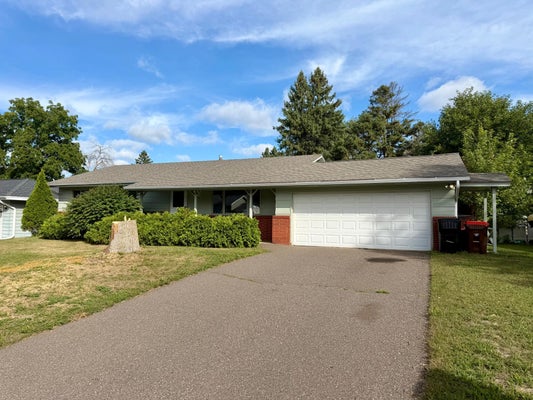 2245 BEAM AVE, SAINT PAUL, MN 55109 - Image 6999fca9485e47a2e4f24fbcef2e1a5d/2999774042