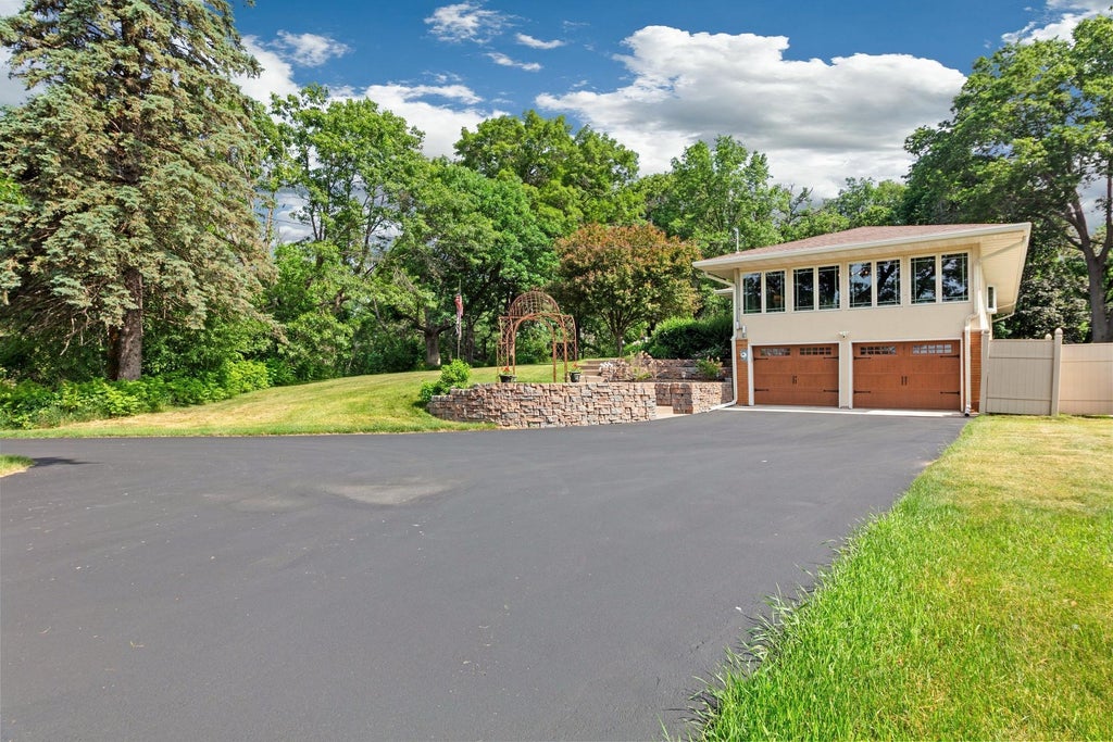 Photo of 8703 Kimbro Avenue N, Stillwater, MN 55082 (MLS # 7090649)