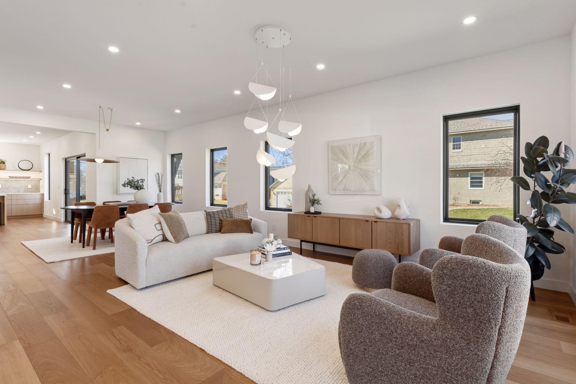 5900 Abbott Avenue S