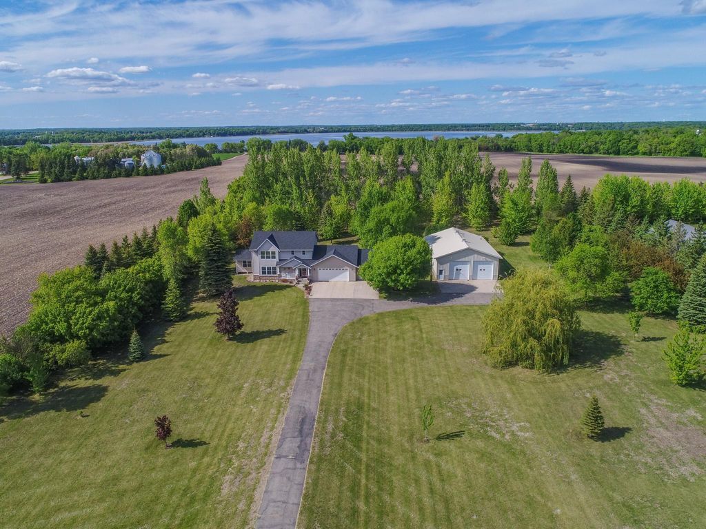 Photo of 3035 County Road 4 SW, Alexandria, MN 56308 (MLS # 7001467)