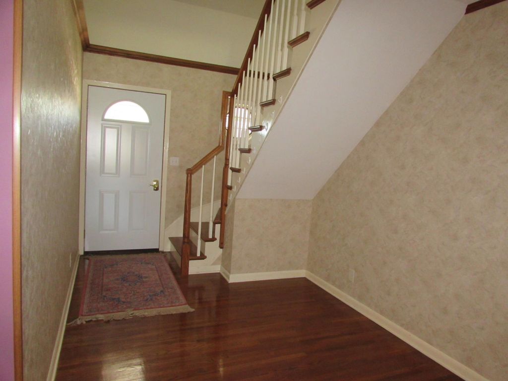 Photo of 214 W Anna Street, Fairmont, MN 56031 (MLS # 7074745)