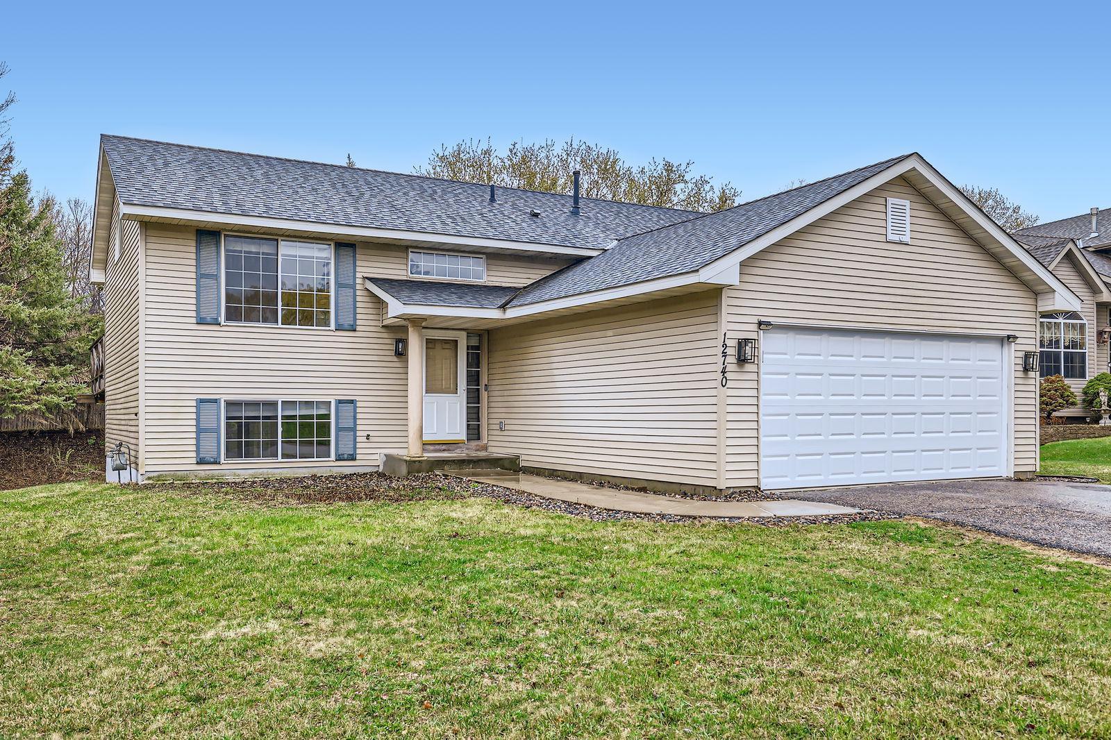 12740 Eveleth Path