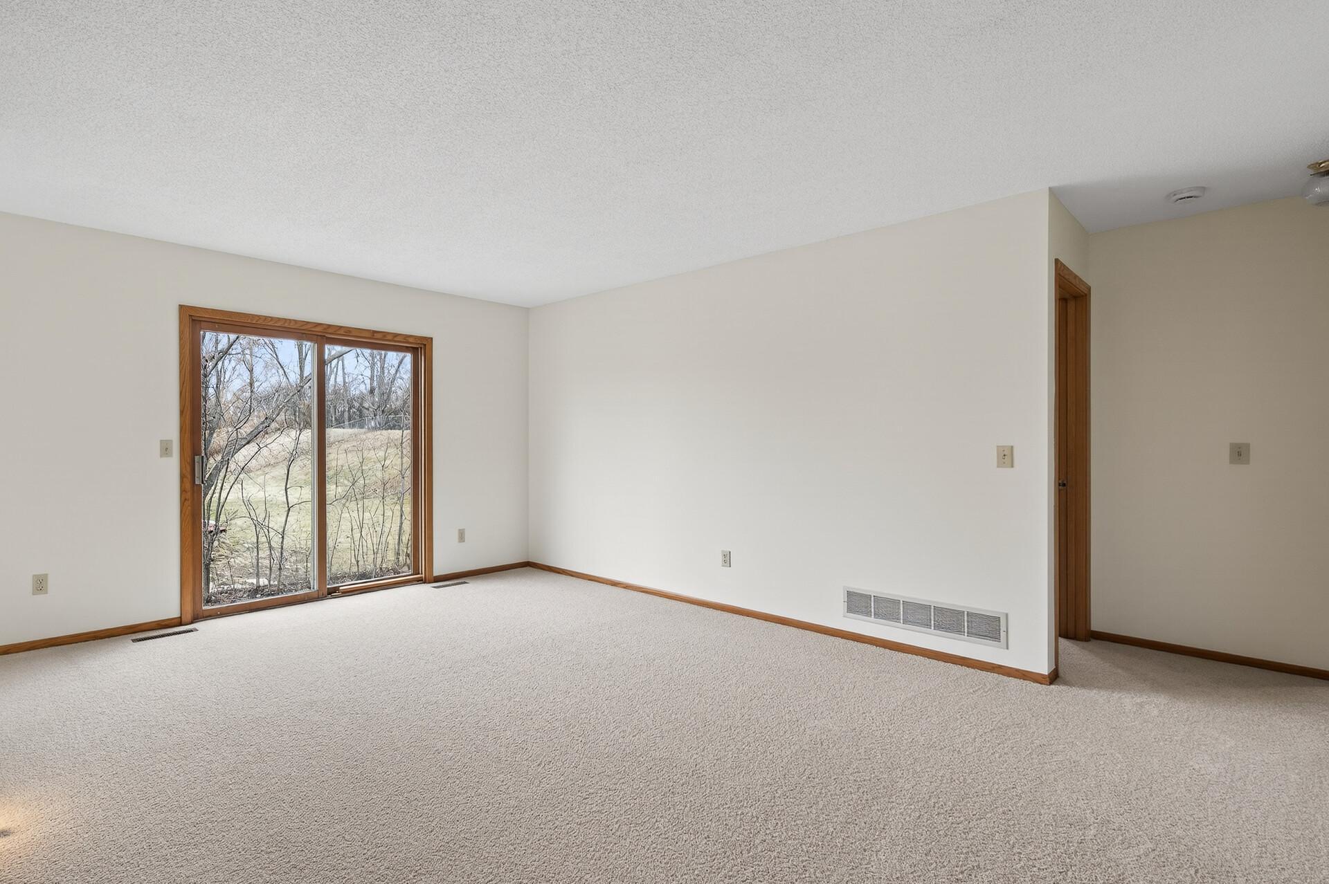 2199 Hallmark Avenue N