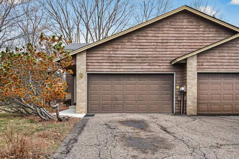 2199 Hallmark Avenue N Oakdale MN 55128