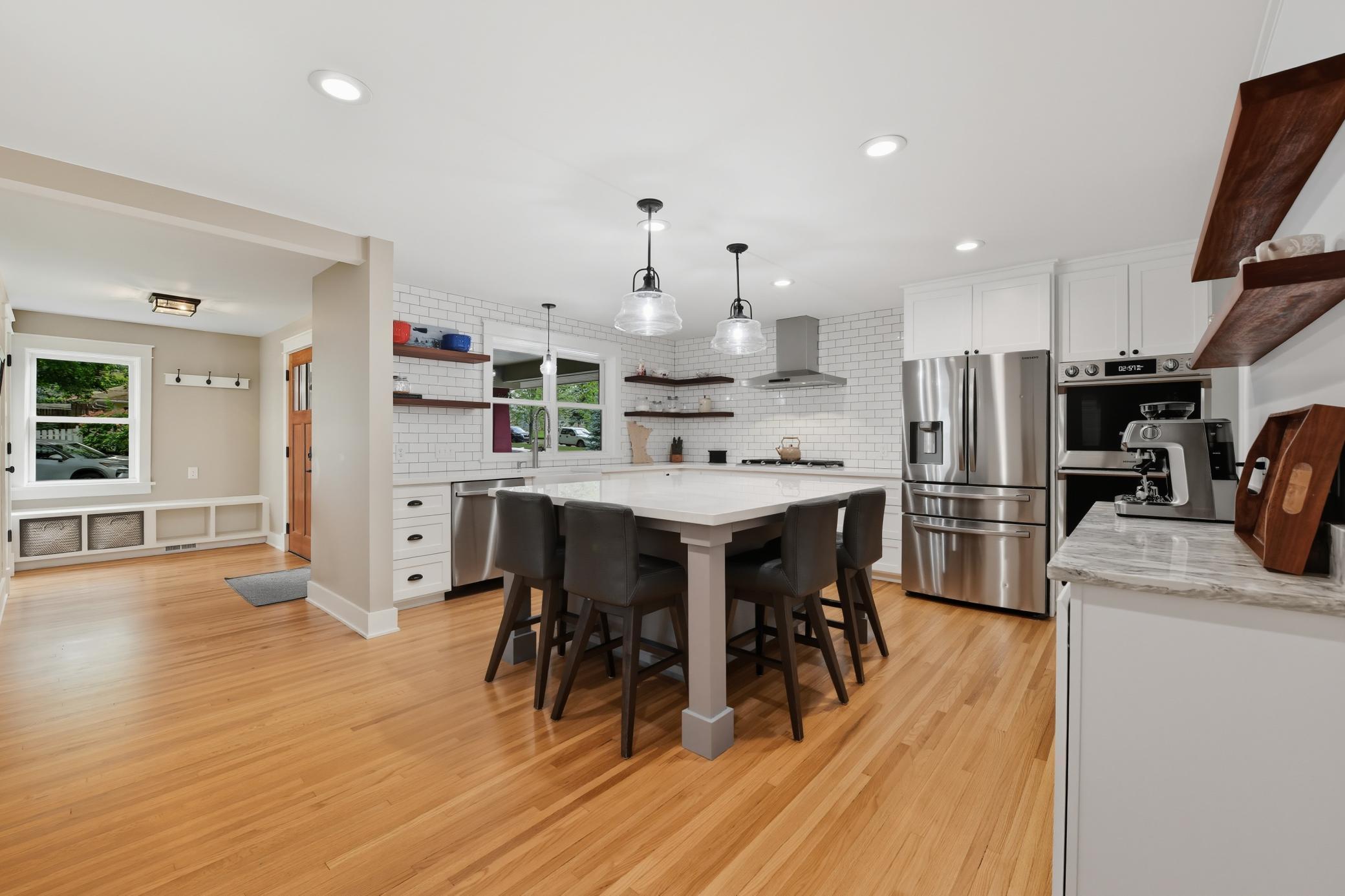 1316 W 73rd Street
