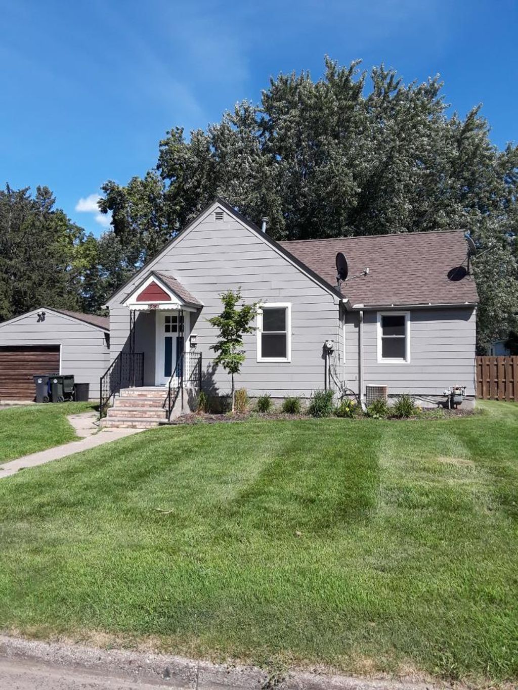Photo of 376 S Pierson Avenue, New Richmond, WI 54017 (MLS # 7002687)