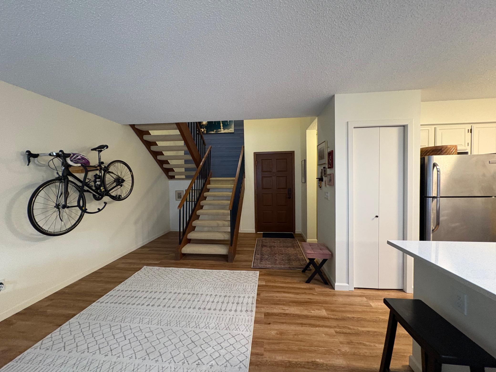 1372 Carling Drive 306