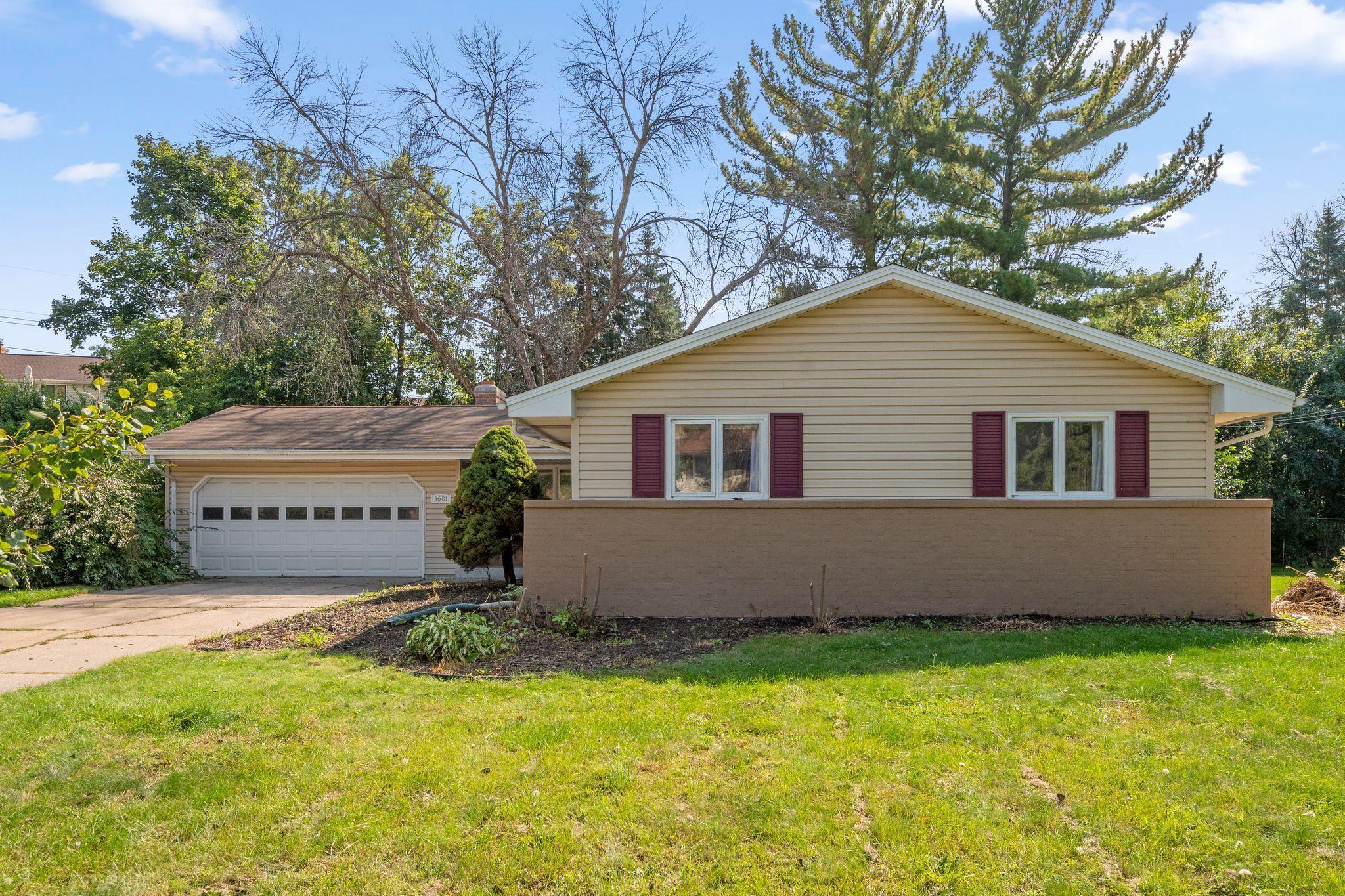 1601 Raleigh Drive