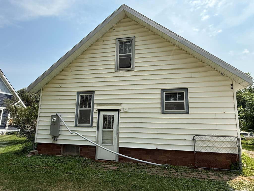 Photo of 305 1st Avenue NE, Dodge Center, MN 55927 (MLS # 7123568)