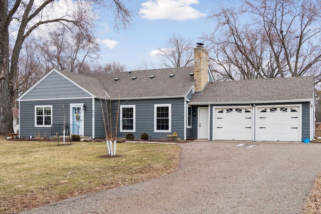 Photo of 3727 Farmington Road, Hopkins, MN 55305 (MLS # 7037633)