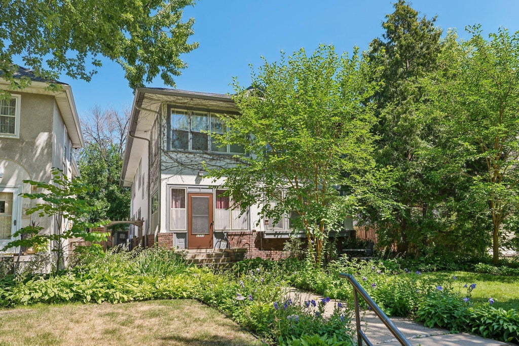 Photo of 1771 James Avenue S #1, Minneapolis, MN 55403 (MLS # 7110390)
