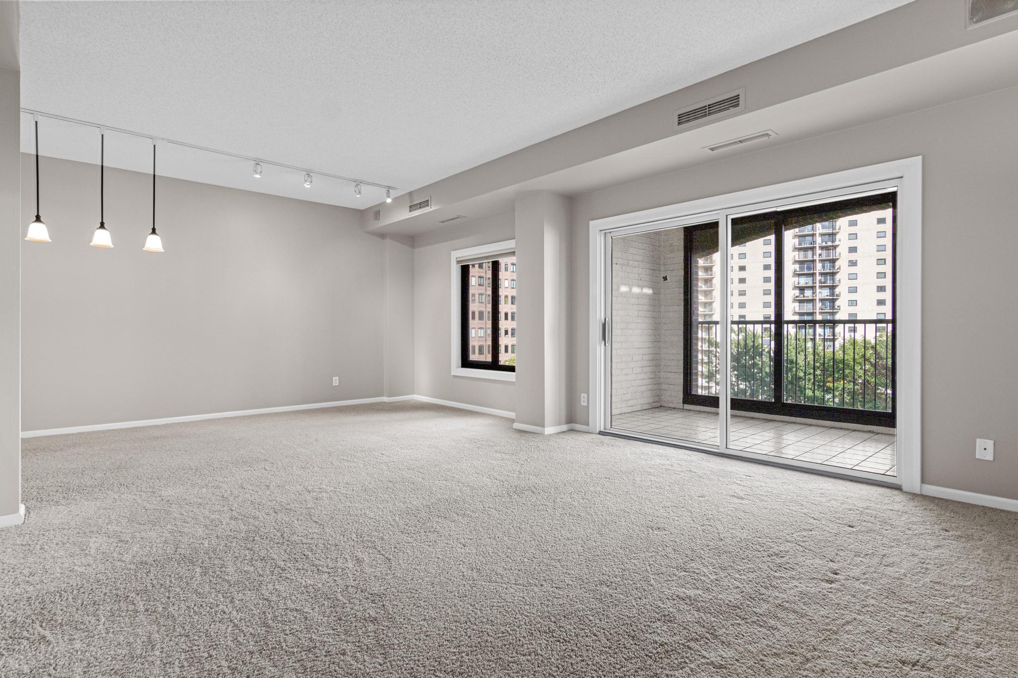 1235 Yale Place 808