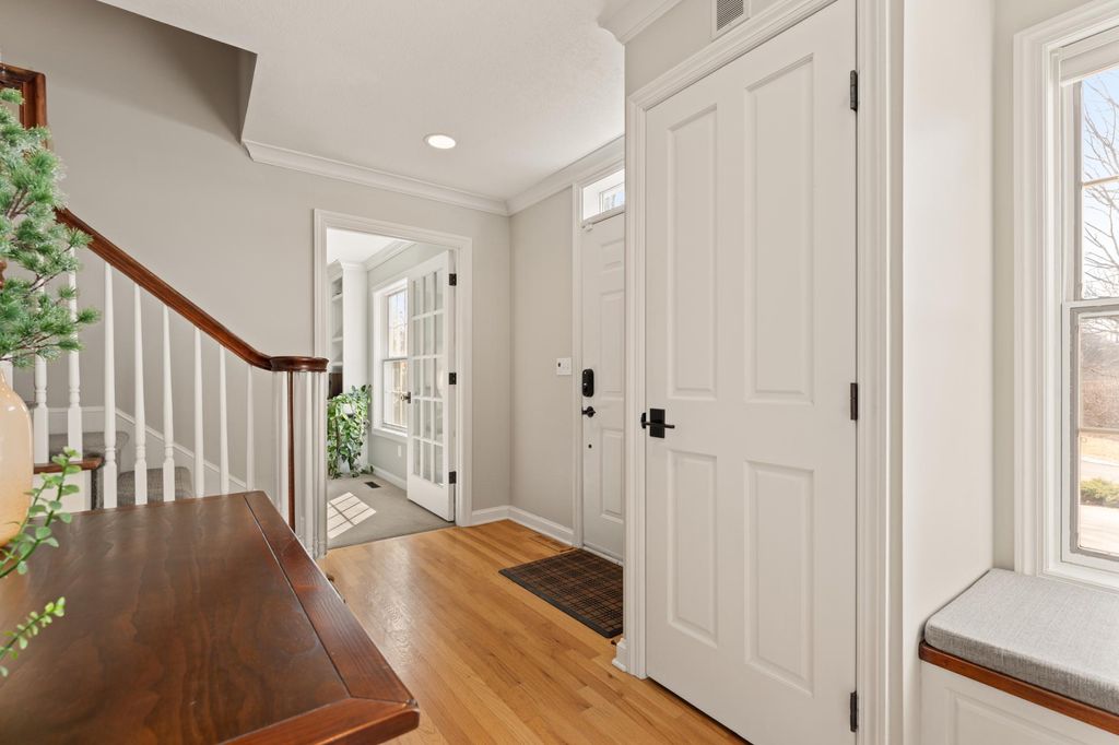 Photo of 1122 Foxcroft Lane SW, Rochester, MN 55902 (MLS # 7031217)