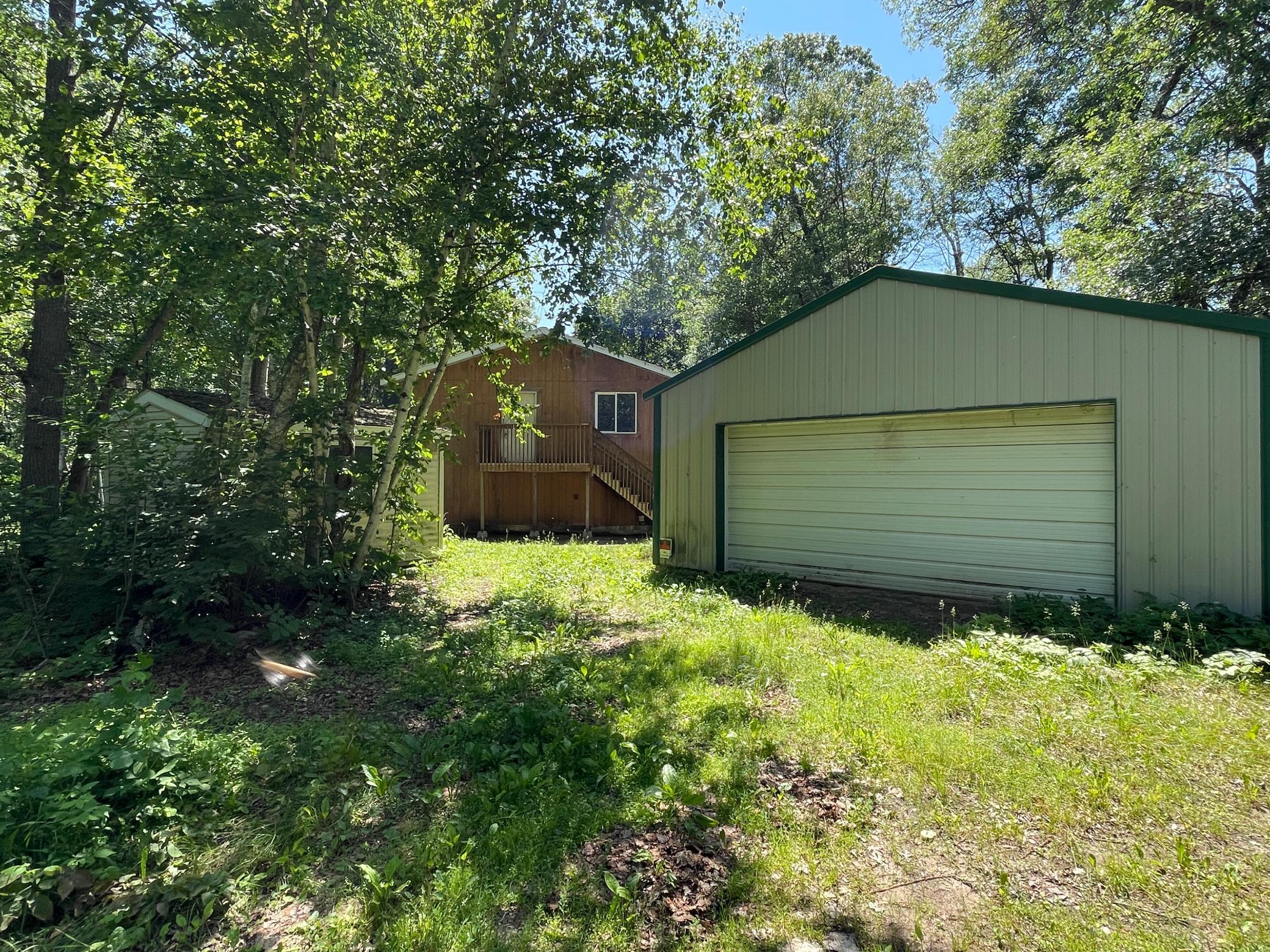 951 Swede Lake Trail SW