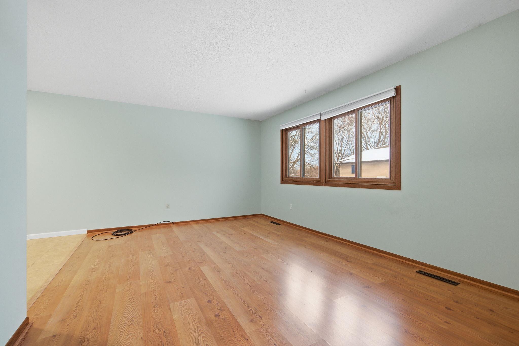 4145 Austin Street NE