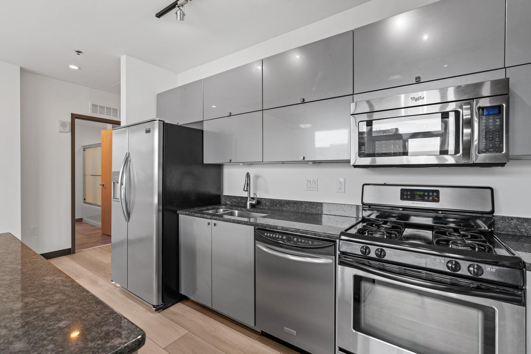 730 N 4th Street 813