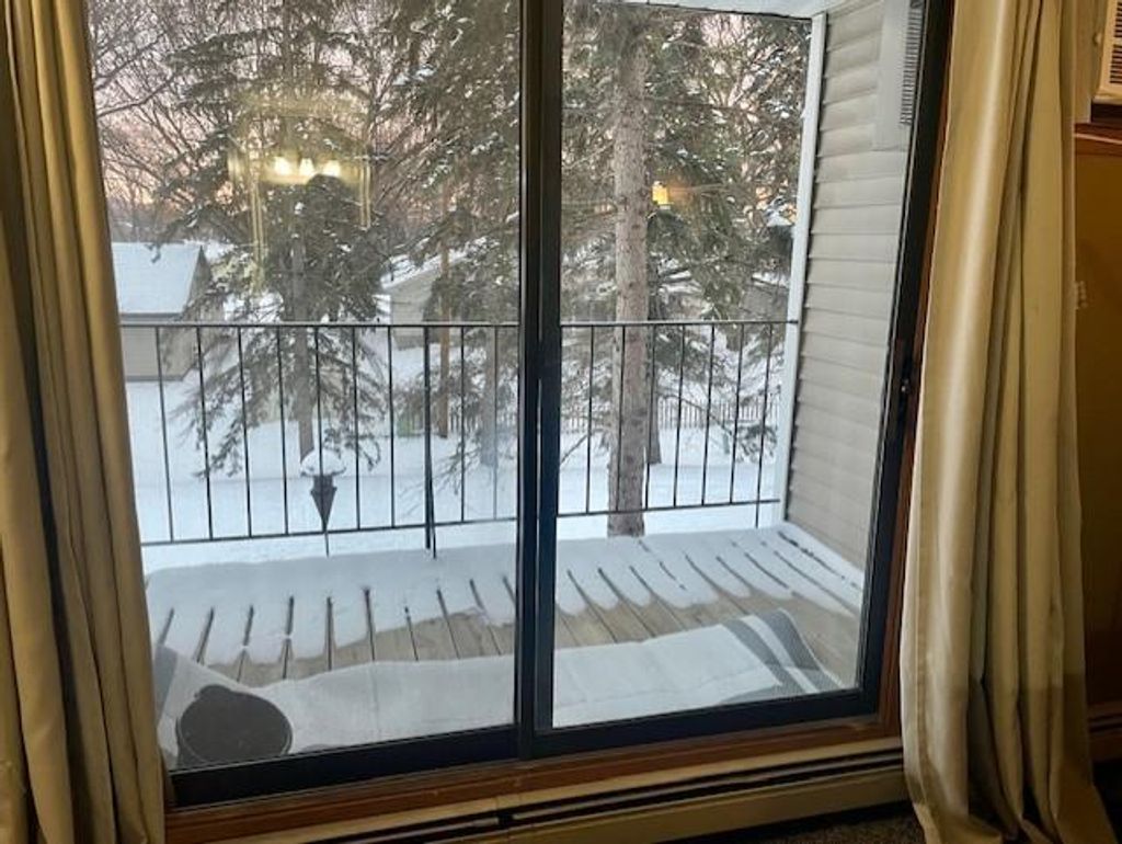 Photo of 4151 Boone Avenue N #202, New Hope, MN 55427 (MLS # 7001120)