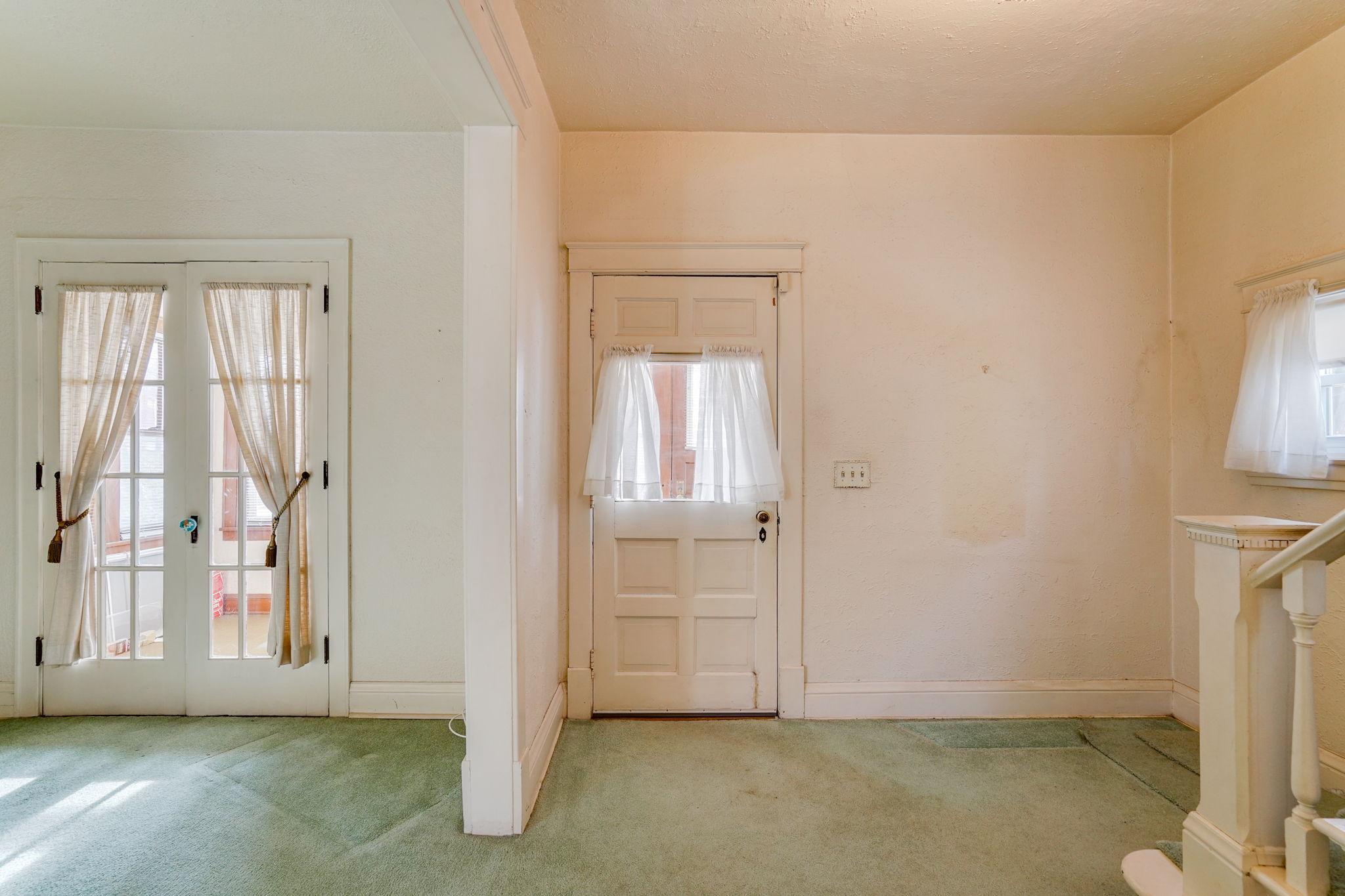1802 3rd Avenue N