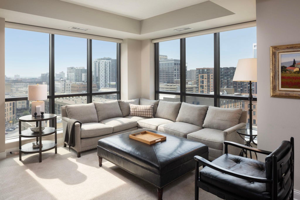 Photo of 100 3rd Avenue S #907, Minneapolis, MN 55401 (MLS # 7126910)