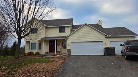 1412 Honeysuckle Lane Waconia MN 55387