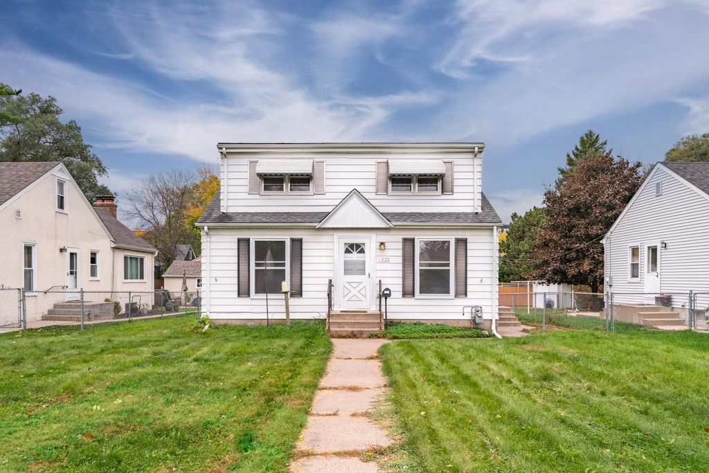 Photo of 6632 Vincent Avenue S, Richfield, MN 55423 (MLS # 6801368)