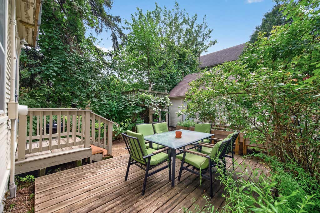 Photo of 124 Baker Street W, Saint Paul, MN 55107 (MLS # 7113243)