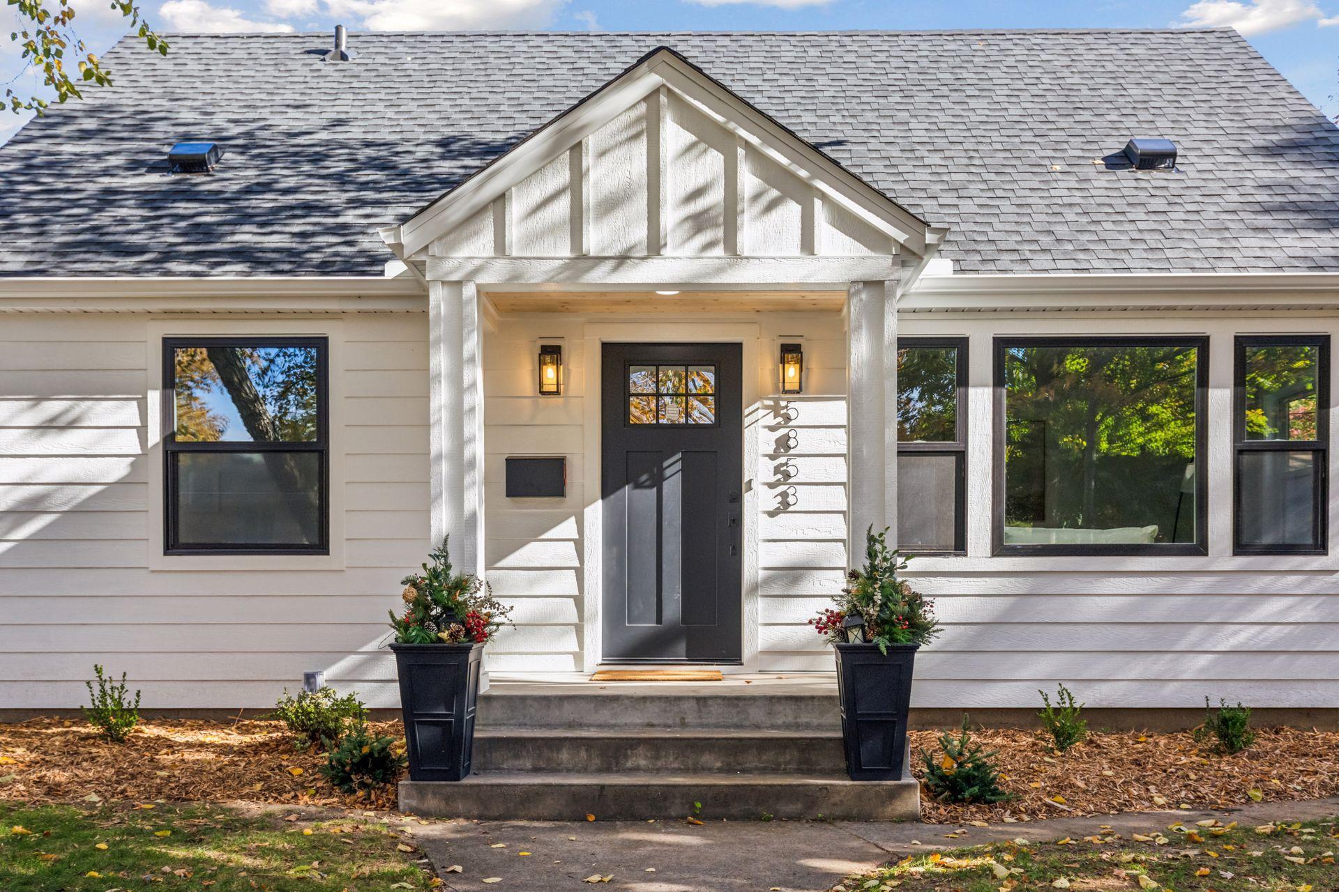 5853 Sheridan Avenue S