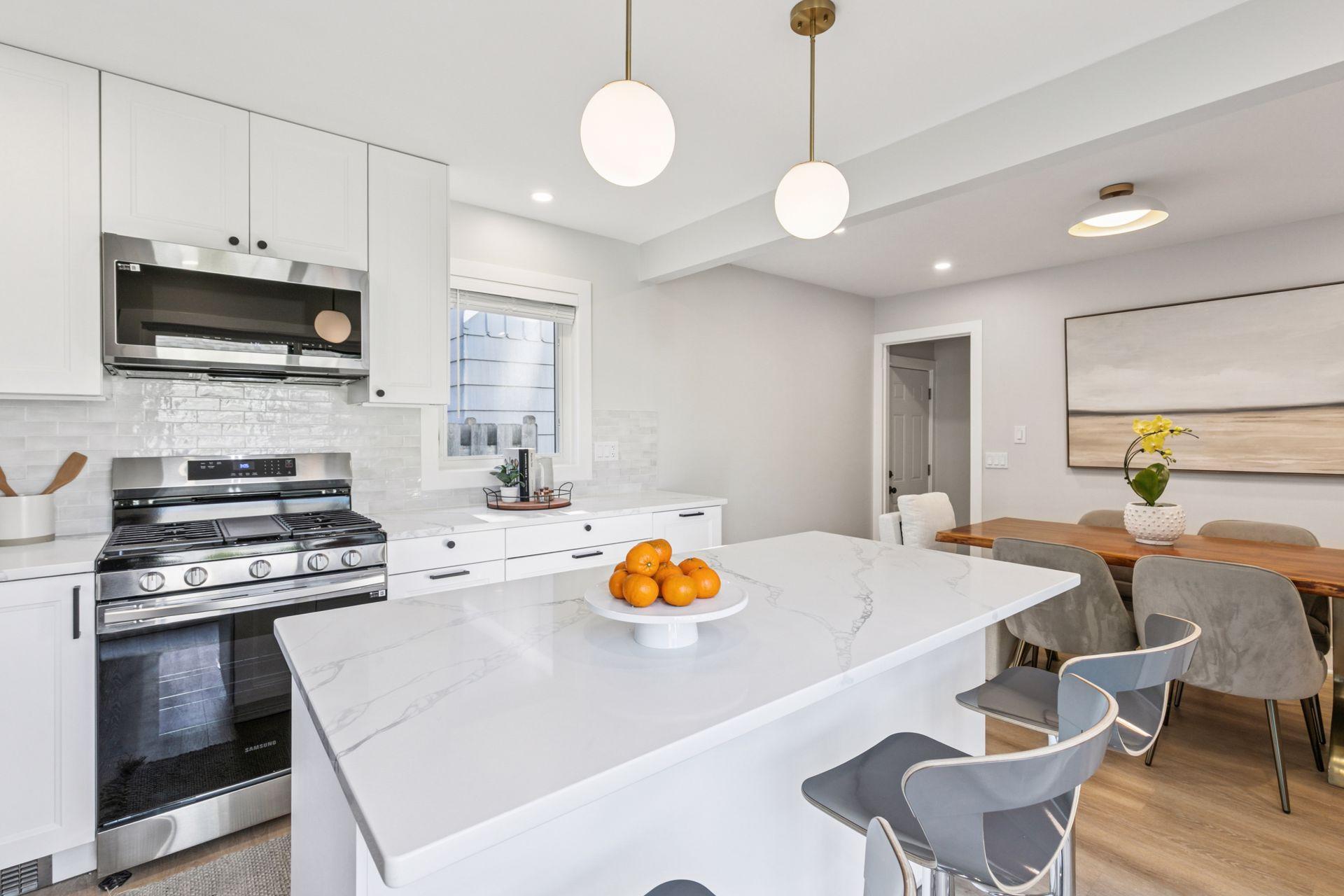 5853 Sheridan Avenue S