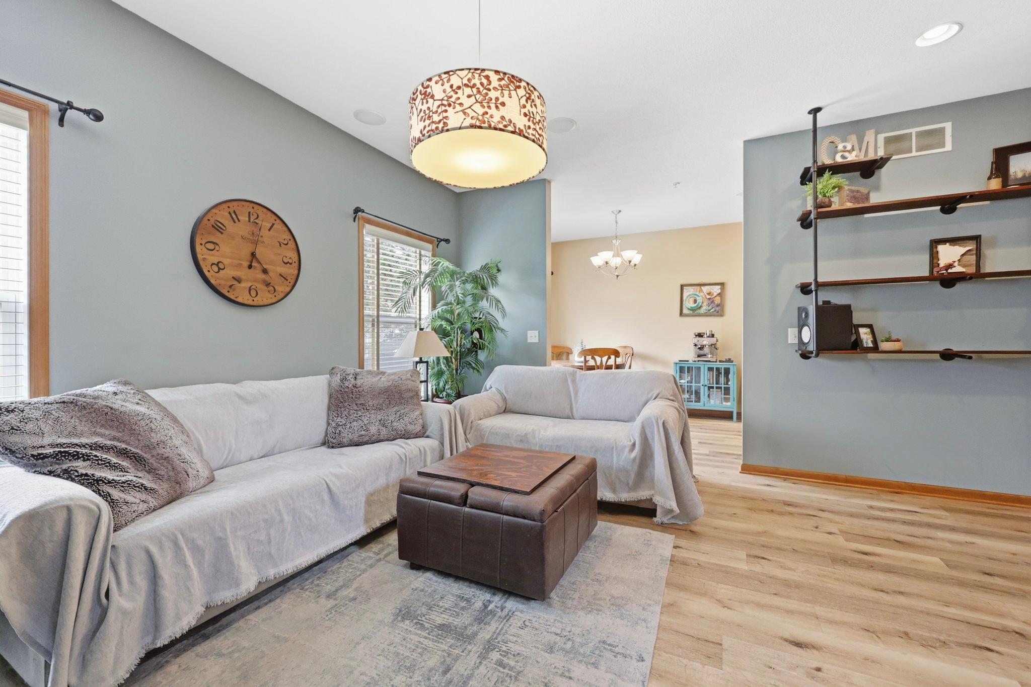 348 Orendorff Way NE
