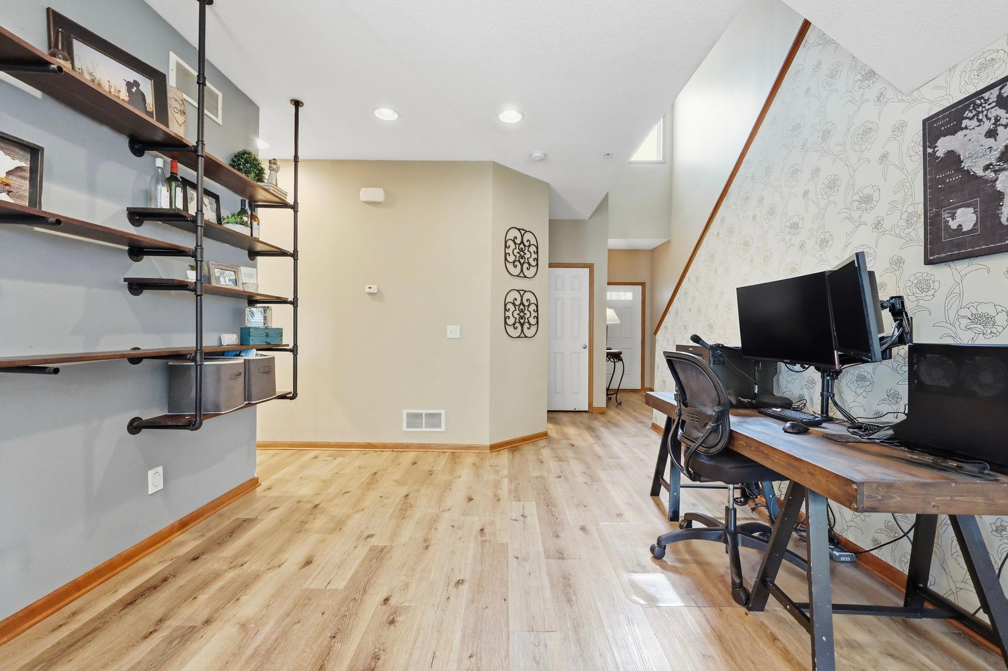 348 Orendorff Way NE