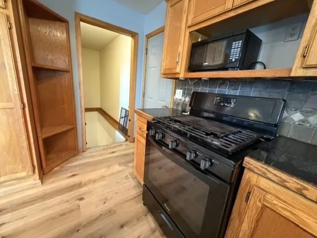 25381 167th Street NW