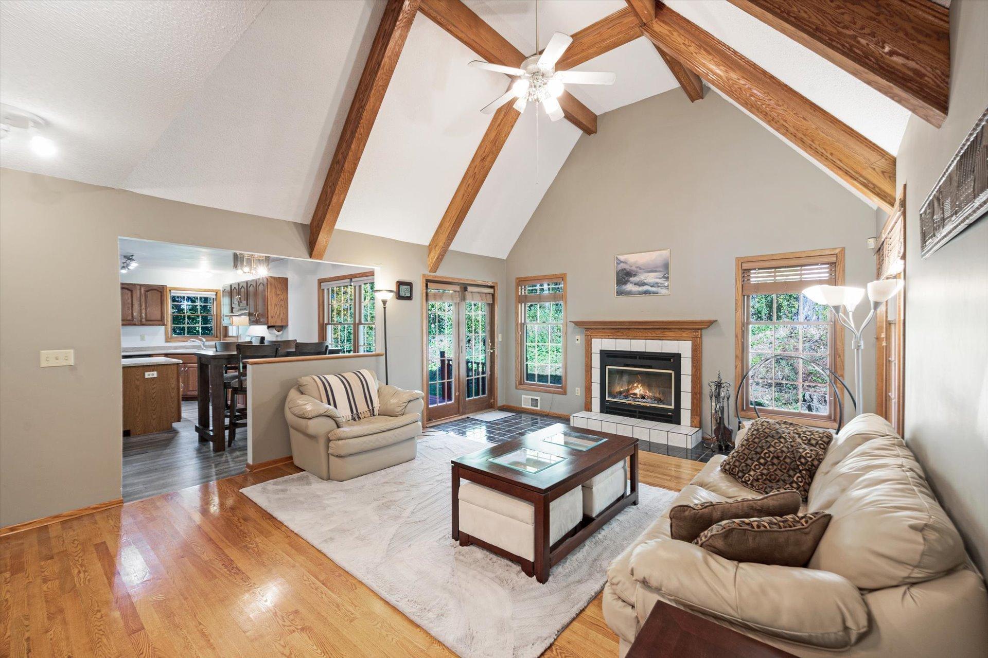 771 County Road B2 E
