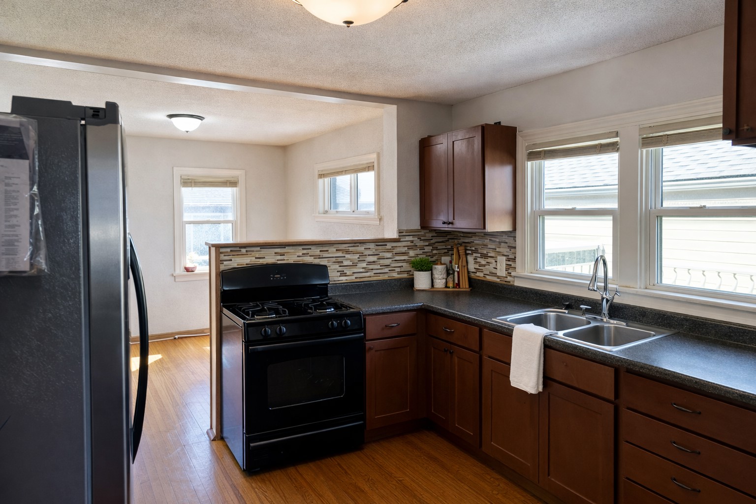 297 Maryland Avenue W