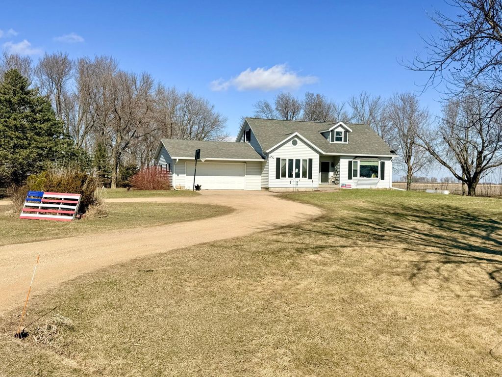 Photo of 33210 810th Street, Brewster, MN 56119 (MLS # 7044783)