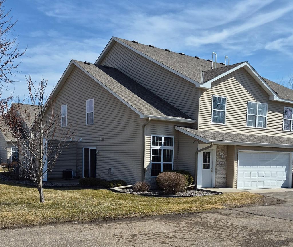 Photo of 611 Meadow Lane, Somerset, WI 54025 (MLS # 7075568)