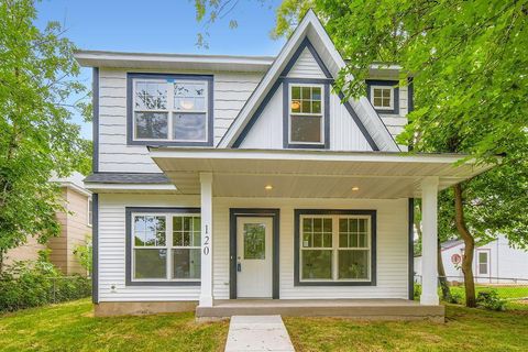 120 Case Avenue E Saint Paul MN 55117