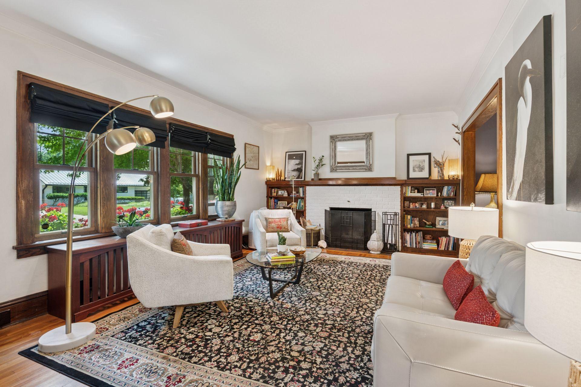 2612 W 52nd Street