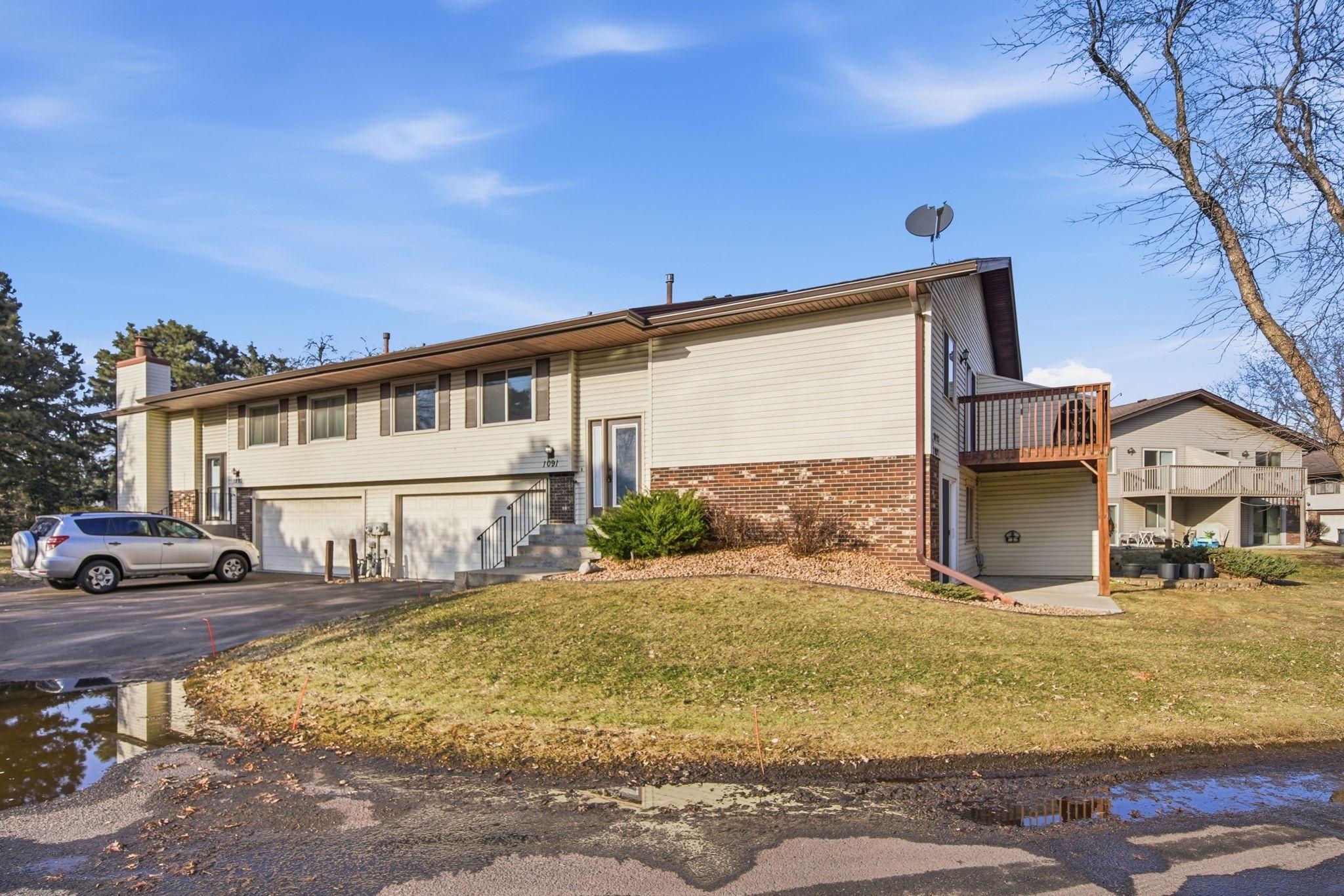 1091 Churchill Place