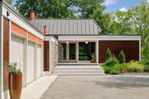 5 S Brown Road Orono MN 55356