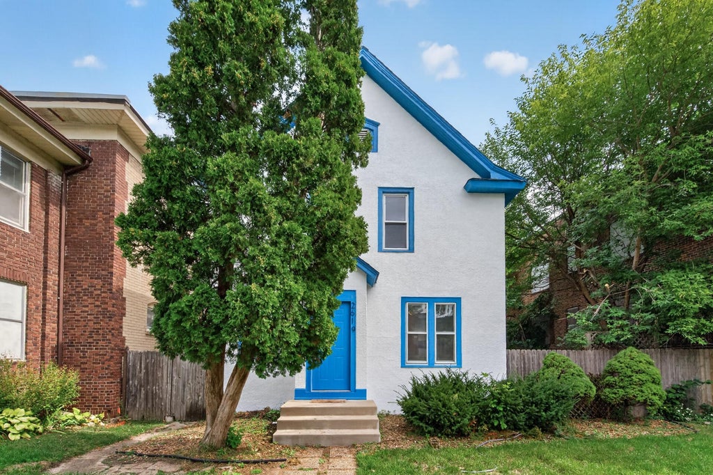Photo of 2619 Pillsbury Avenue S, Minneapolis, MN 55408 (MLS # 7139555)