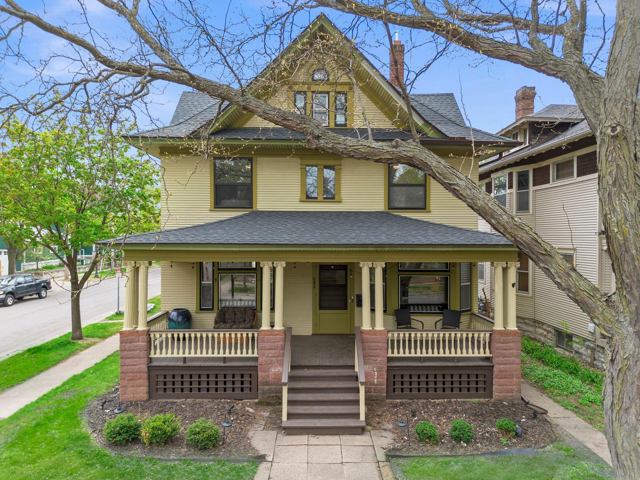 802 Ashland Avenue