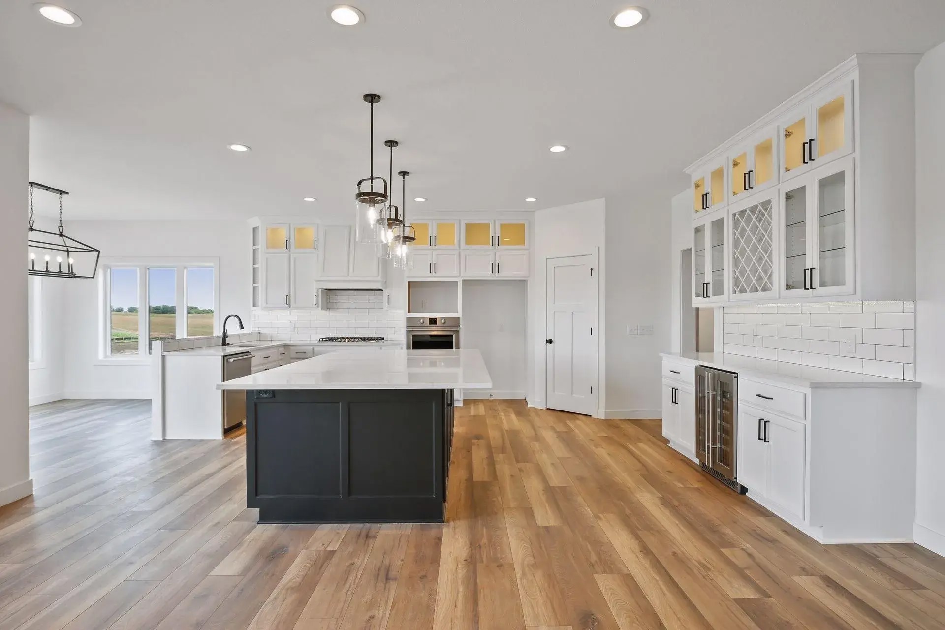 4928 Parkside Circle